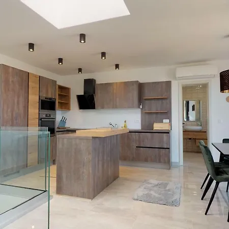 Luxury Istrian Pearl Apartment Drenje (Istria)